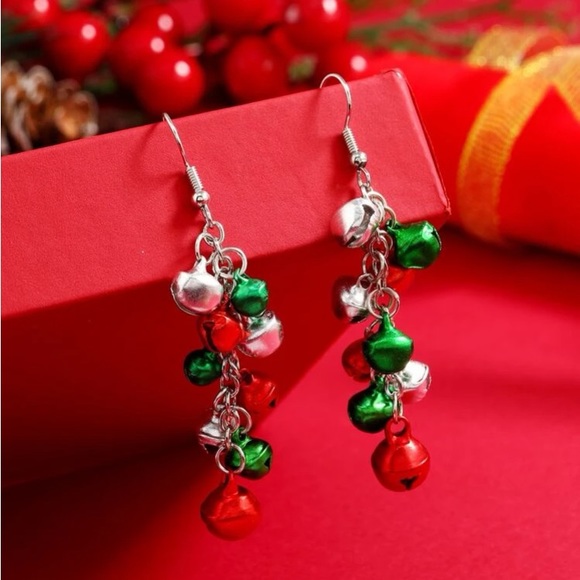 Jingle Bells 🔔🎁🎄✨Merry Christmas Dangle Linear Green & Red Earrings - Picture 6 of 6
